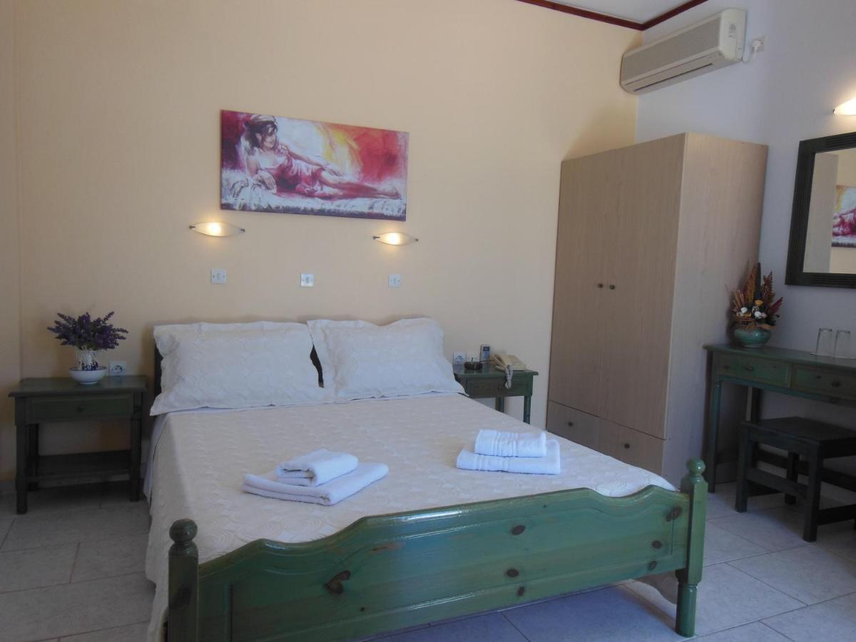 Poseidon Hotel Chora  Oda fotoğraf